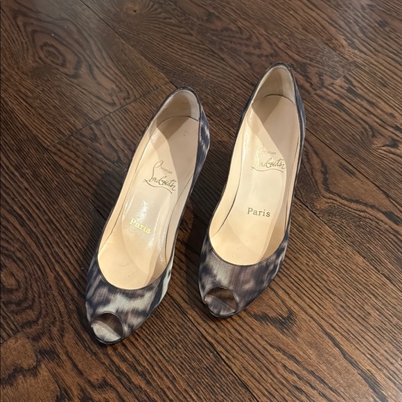 Christian Louboutin Shoes - Christian Louboutin Peep-Toe Pumps in Gray Pattern